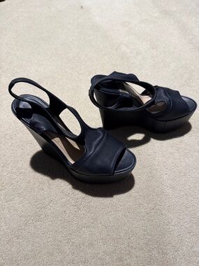 Baldan Navy Wedge Slingback Sandals